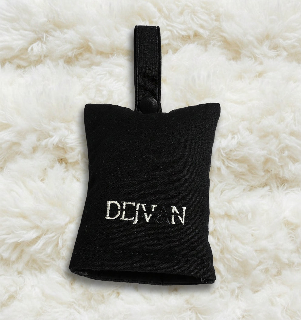 SpuckiTui - das Spucktuch mit intrigiertem Etui