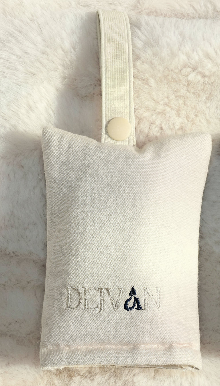 SpuckiTui - das Spucktuch mit intrigiertem Etui