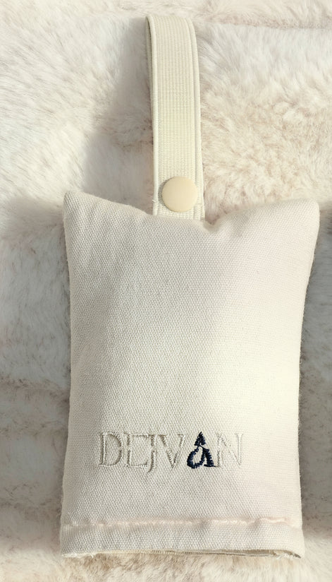 SpuckiTui - das Spucktuch mit intrigiertem Etui