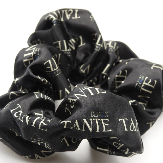 Srunchie ,,Tante'' - die zweite Mama, die mehr Anerkennung verdient