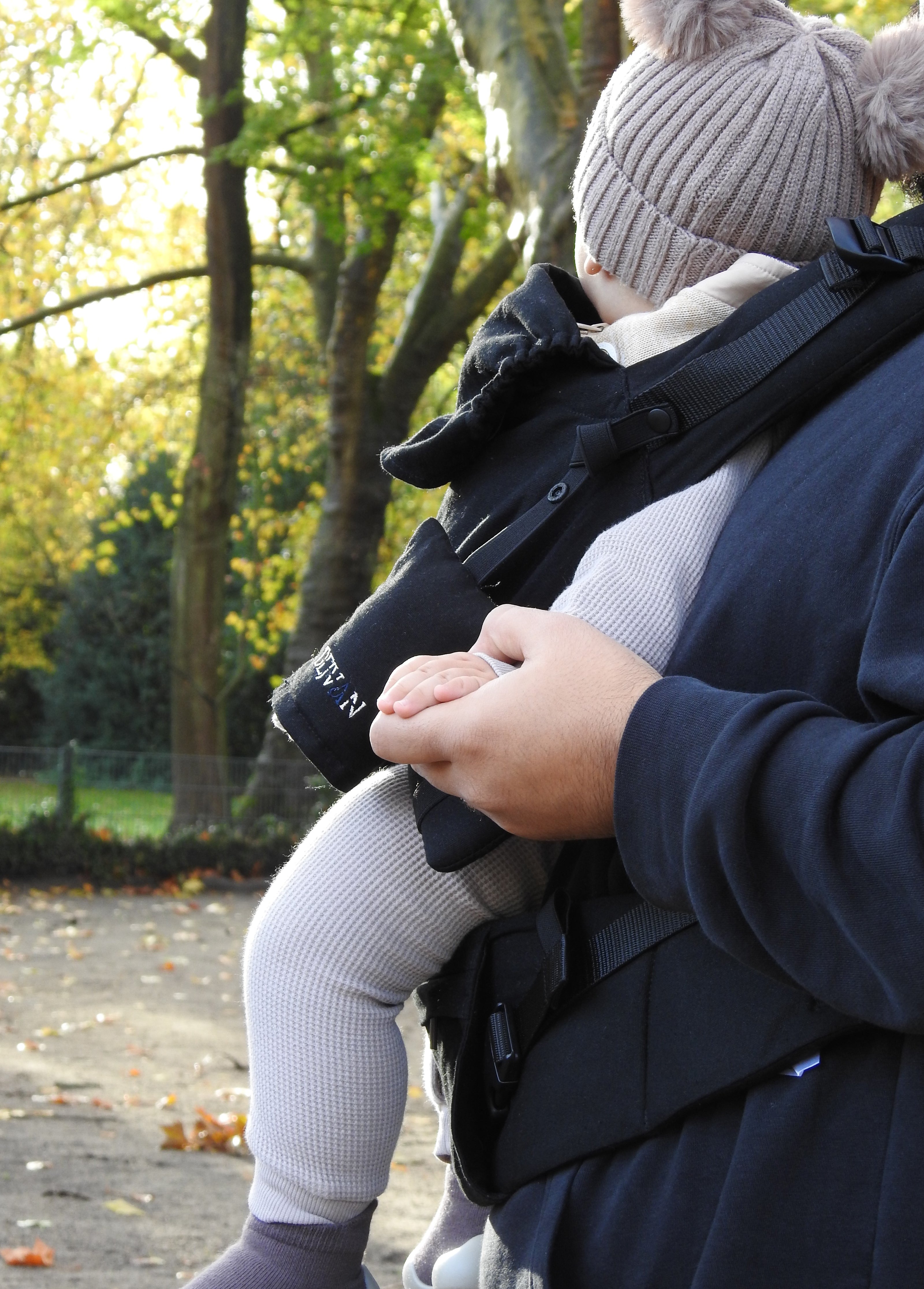 MINIMi Babytrage - Nähe die einen Namen hat