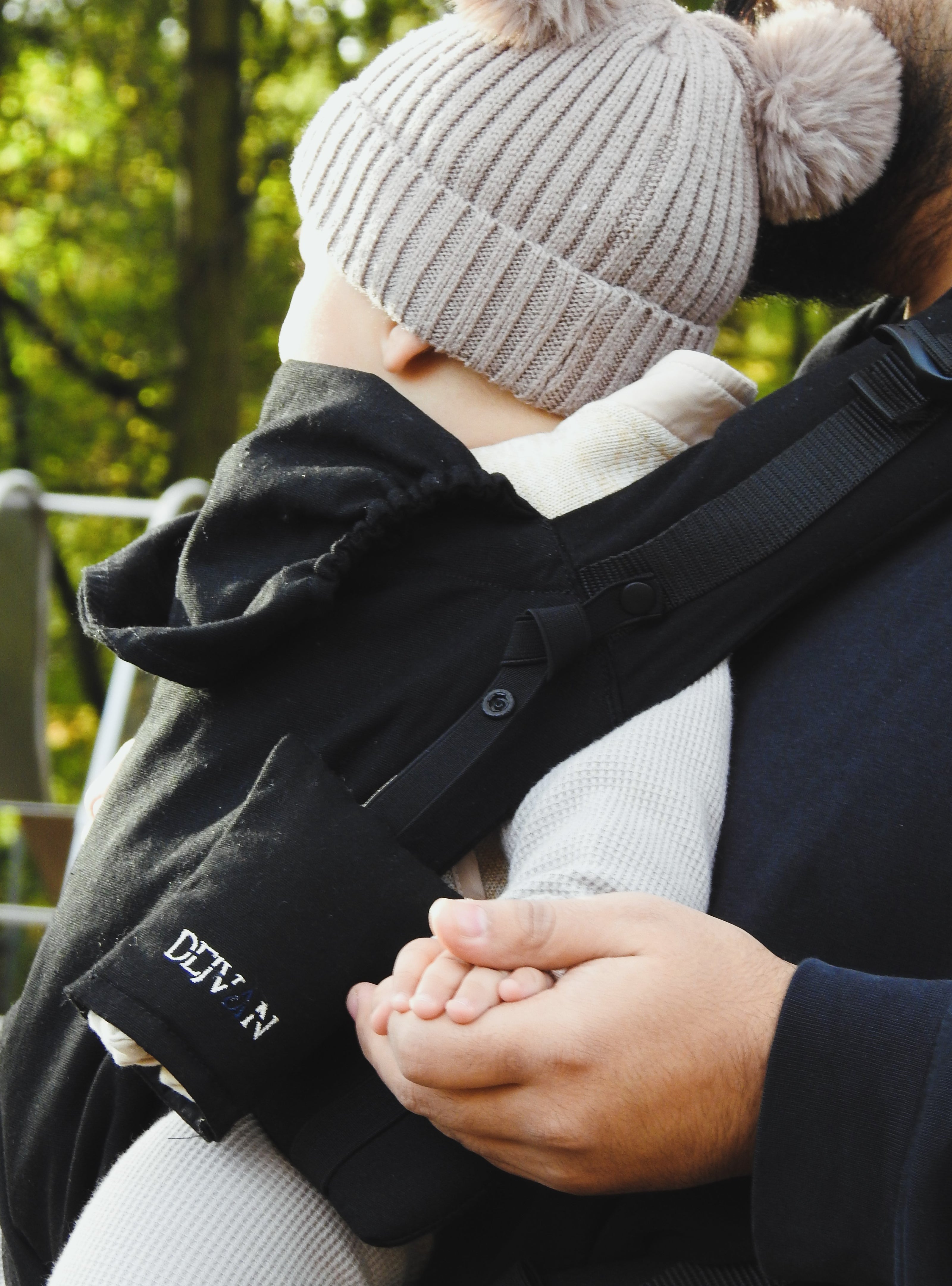 MINIMi Babytrage - Nähe die einen Namen hat